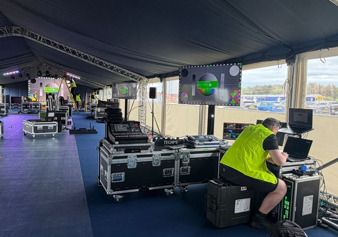 Long Marston rail live set up